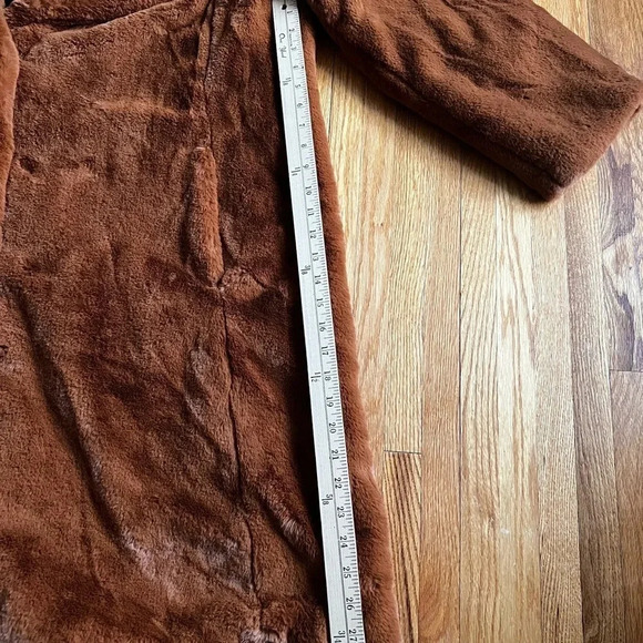 COPY - Avec Les Filles Faux Fur Jacket - Picture 5 of 6